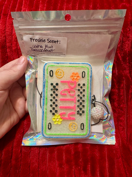 Petty - aloha kiwi passionfruit scent